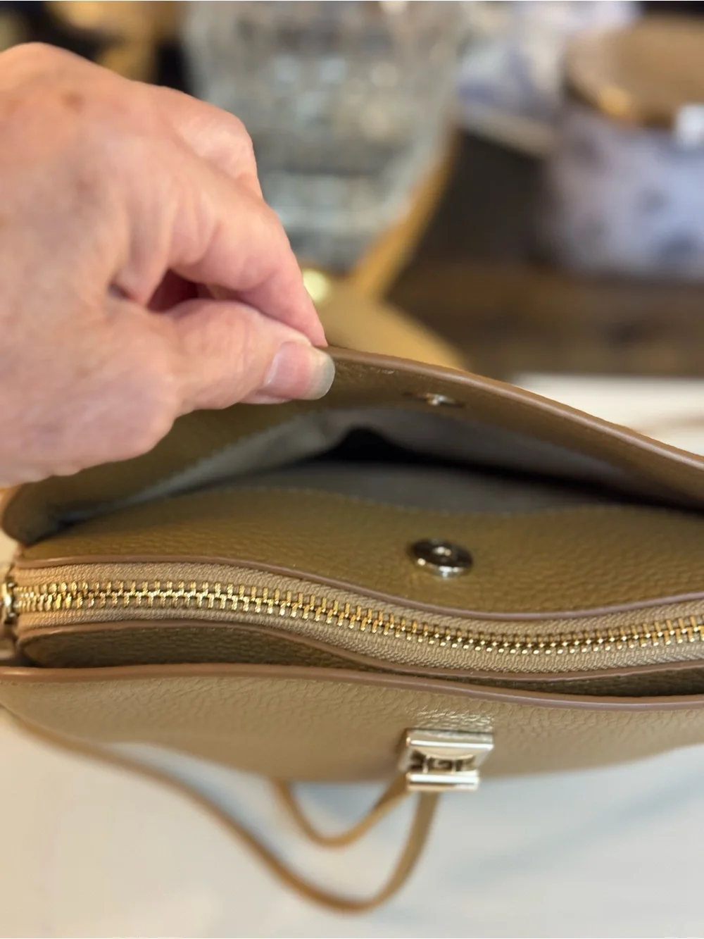 🤎 NEW REBECCA MINKOFF, DARREN TAN, LEATHER CROSSBODY BAG!
